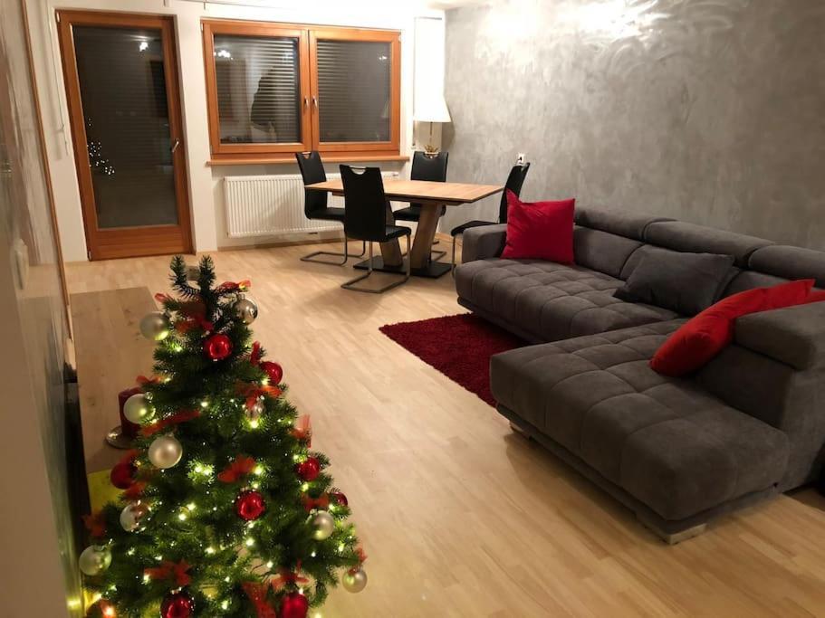 Appartamento Nuovo E Comfort A Brunico Kronplatz Exterior photo